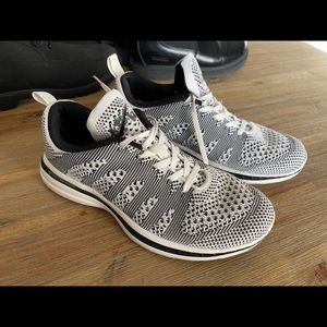 APL Women's Black and White Athletic Shoes